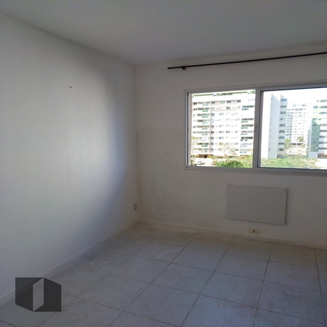 Apartamento à venda com 2 quartos, 64m² - Foto 5