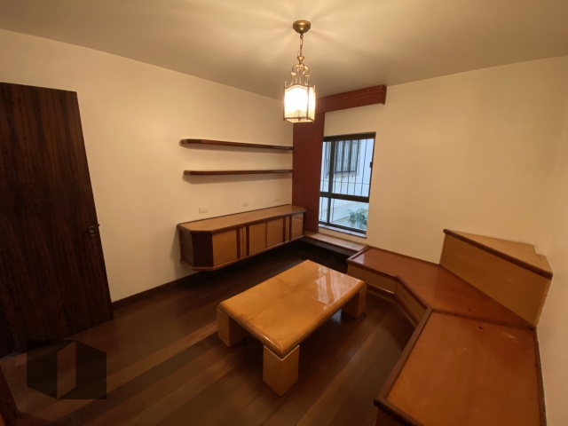 Apartamento à venda com 4 quartos, 250m² - Foto 23