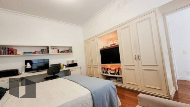 Apartamento à venda com 4 quartos, 170m² - Foto 18