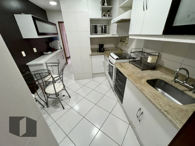 Apartamento à venda com 2 quartos, 77m² - Foto 11