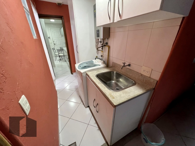 Apartamento à venda com 2 quartos, 77m² - Foto 13