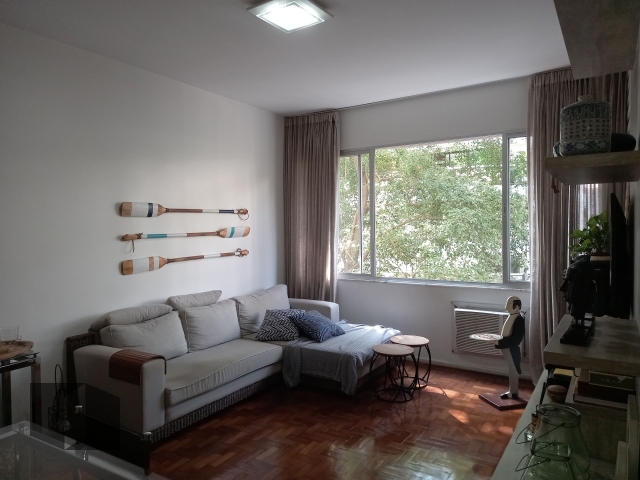 Apartamento à venda com 3 quartos, 98m² - Foto 4