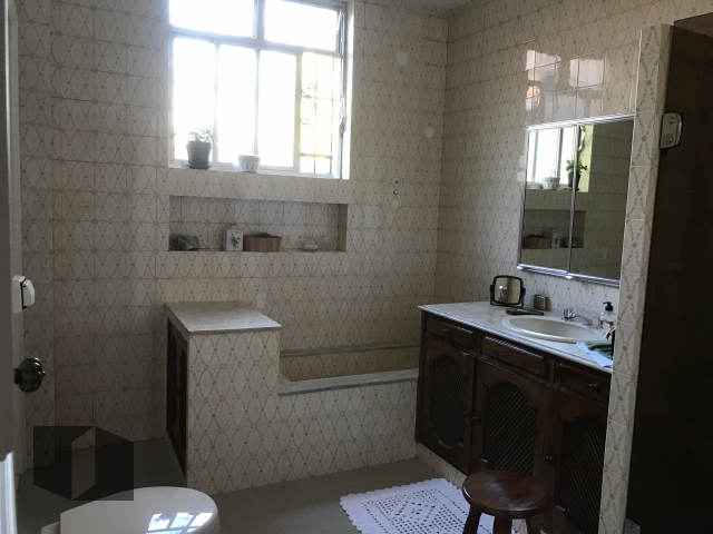 Apartamento à venda com 3 quartos, 189m² - Foto 10