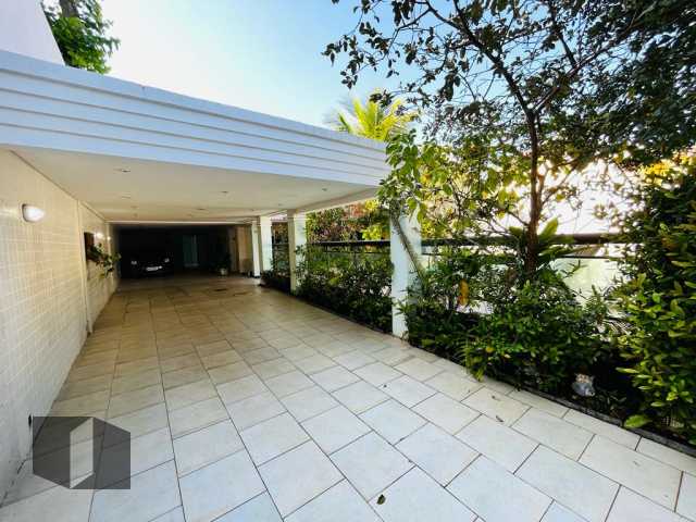 Casa de Condomínio à venda com 5 quartos, 399m² - Foto 38