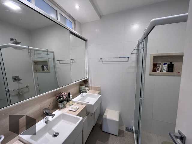 Apartamento à venda com 4 quartos, 166m² - Foto 9