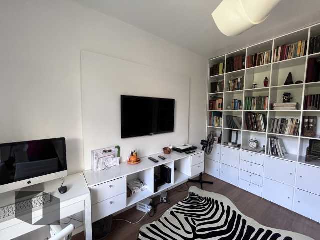 Apartamento à venda com 4 quartos, 166m² - Foto 10