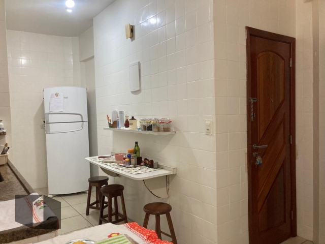 Apartamento à venda com 3 quartos, 109m² - Foto 28