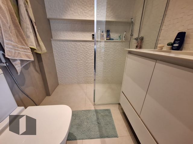 Cobertura à venda com 3 quartos, 300m² - Foto 18