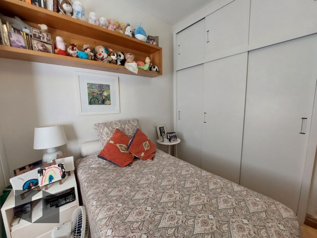 Apartamento à venda com 3 quartos, 84m² - Foto 16