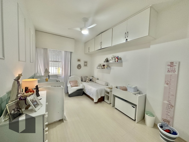 Apartamento à venda com 4 quartos, 241m² - Foto 14