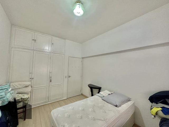 Apartamento à venda com 4 quartos, 241m² - Foto 17