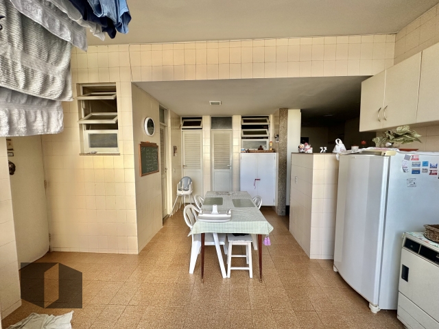 Apartamento à venda com 4 quartos, 241m² - Foto 27