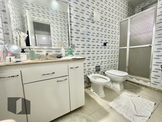 Apartamento à venda com 4 quartos, 241m² - Foto 21