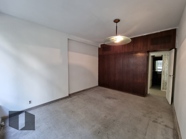 Apartamento à venda com 3 quartos, 220m² - Foto 9