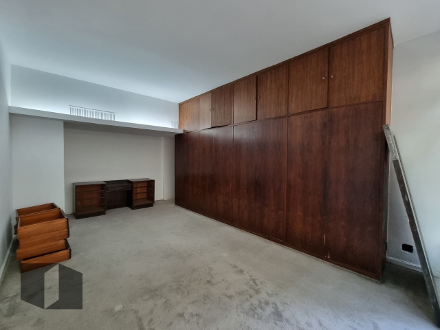 Apartamento à venda com 3 quartos, 220m² - Foto 16