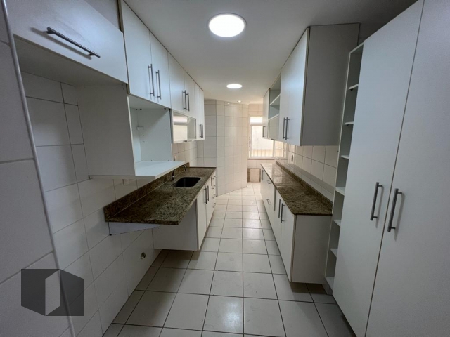 Apartamento para alugar com 4 quartos, 201m² - Foto 26