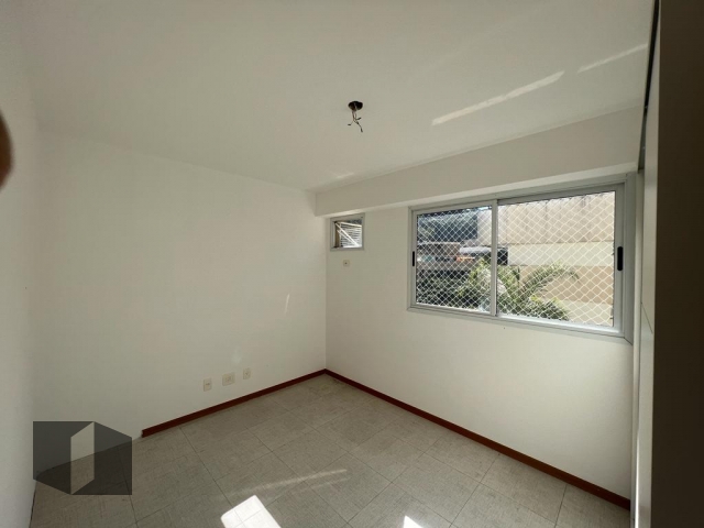 Apartamento para alugar com 4 quartos, 201m² - Foto 19