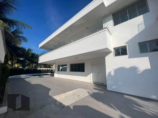 Casa à venda com 6 quartos, 629m² - Foto 9