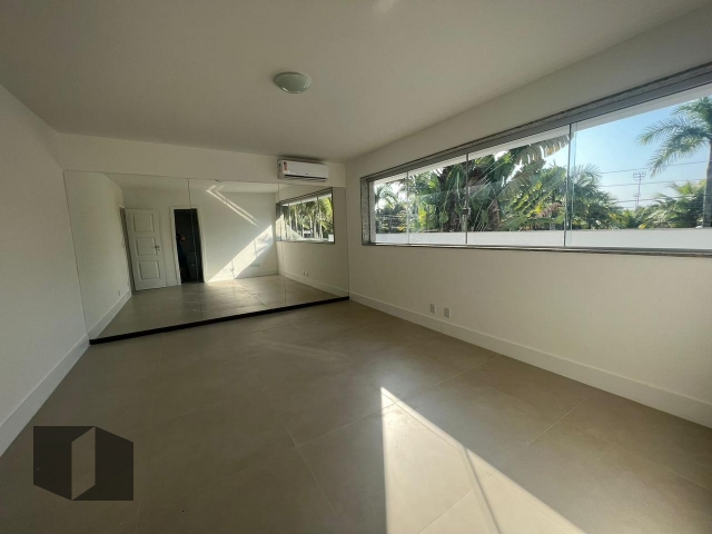 Casa à venda com 6 quartos, 629m² - Foto 27