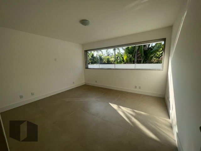 Casa à venda com 6 quartos, 629m² - Foto 30