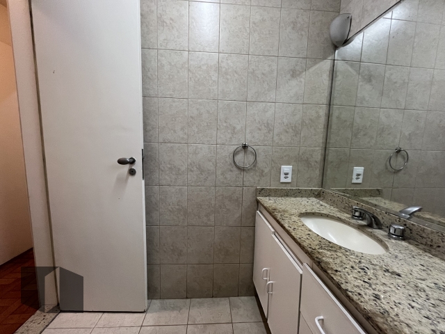 Apartamento à venda com 3 quartos, 161m² - Foto 5