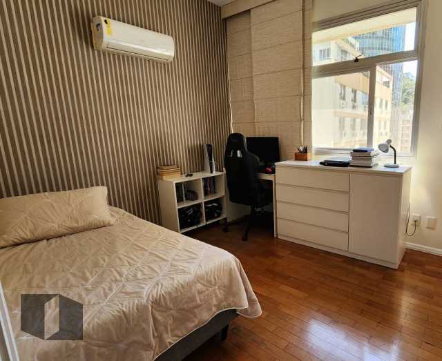 Apartamento à venda com 4 quartos, 155m² - Foto 14