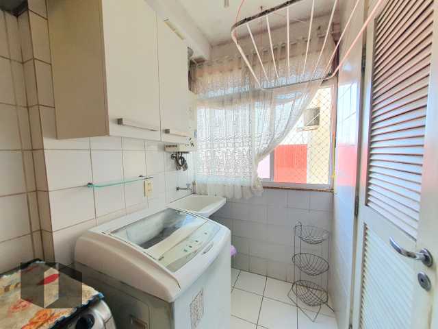 Apartamento à venda com 3 quartos, 83m² - Foto 13