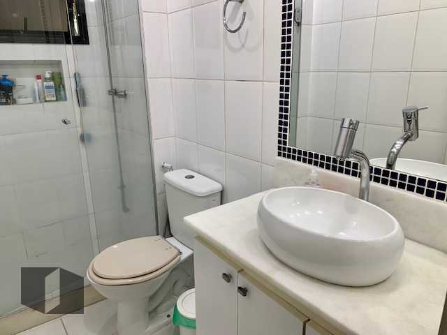 Apartamento à venda com 3 quartos, 110m² - Foto 7