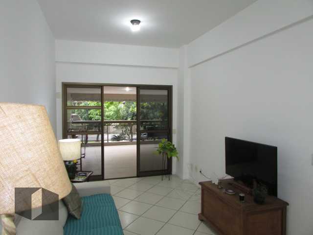 Apartamento à venda com 2 quartos, 101m² - Foto 1