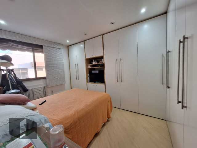 Cobertura à venda com 4 quartos, 218m² - Foto 11