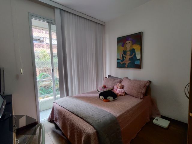 Apartamento à venda com 3 quartos, 125m² - Foto 9