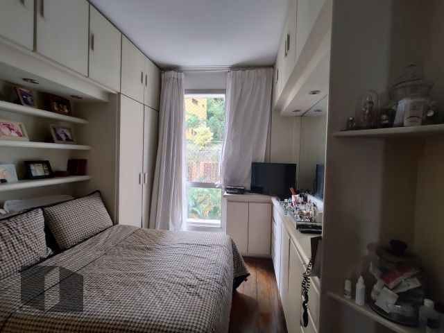 Apartamento à venda com 3 quartos, 125m² - Foto 11