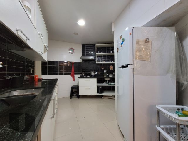 Apartamento à venda com 3 quartos, 100m² - Foto 14