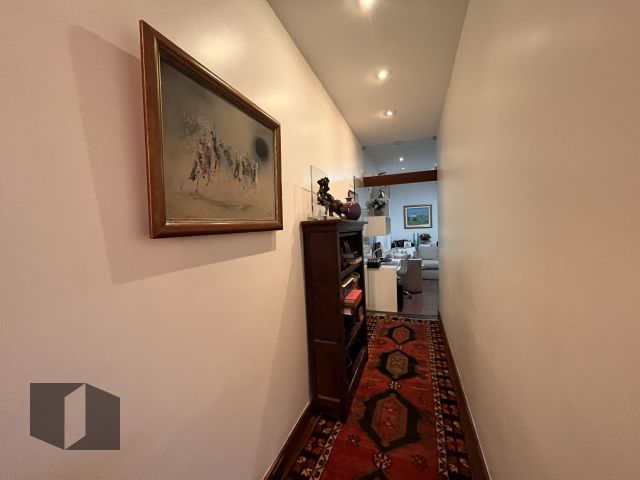 Apartamento à venda com 4 quartos, 245m² - Foto 13