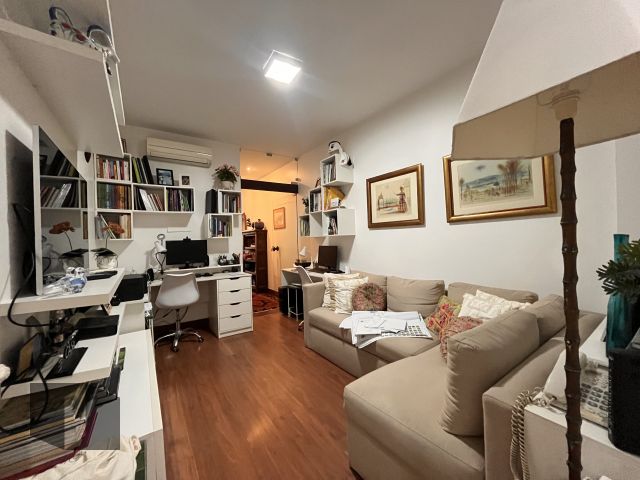 Apartamento à venda com 4 quartos, 245m² - Foto 14