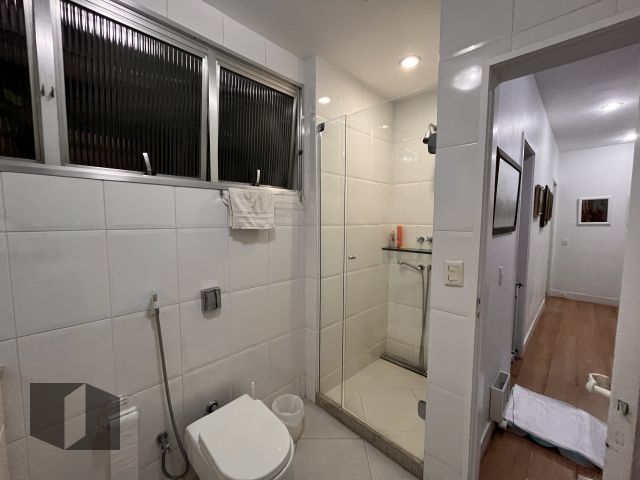 Apartamento à venda com 4 quartos, 245m² - Foto 22