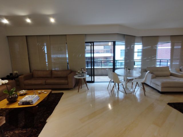 Apartamento à venda com 3 quartos, 250m² - Foto 5