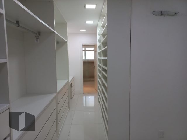 Casa de Condomínio à venda com 5 quartos, 1061m² - Foto 31