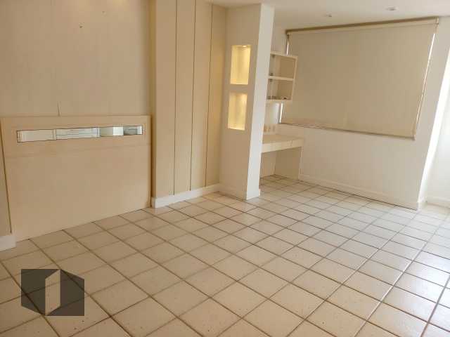 Cobertura à venda com 3 quartos, 260m² - Foto 13