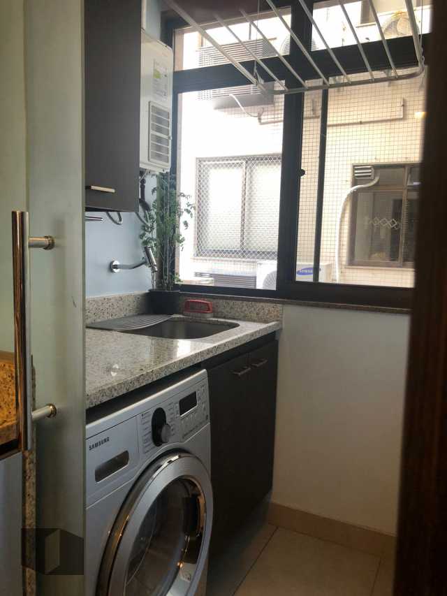 Apartamento à venda com 2 quartos, 67m² - Foto 8