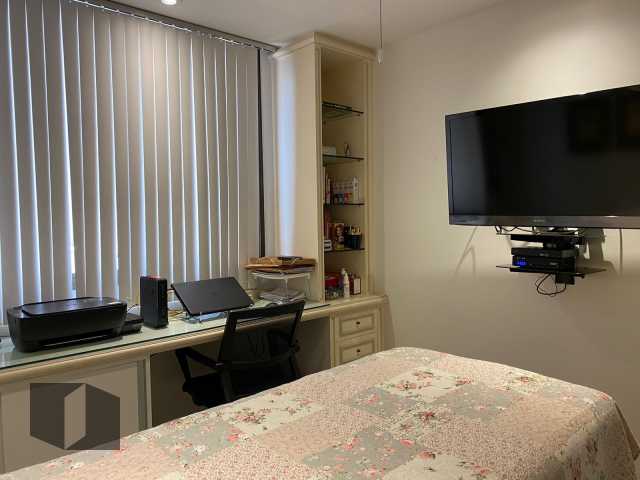 Apartamento à venda com 2 quartos, 67m² - Foto 14