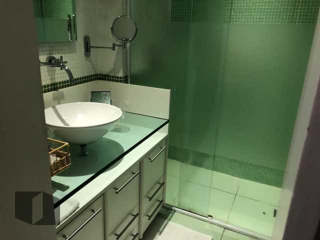 Apartamento à venda com 2 quartos, 67m² - Foto 11