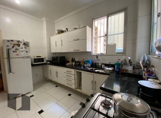 Apartamento à venda com 3 quartos, 140m² - Foto 20