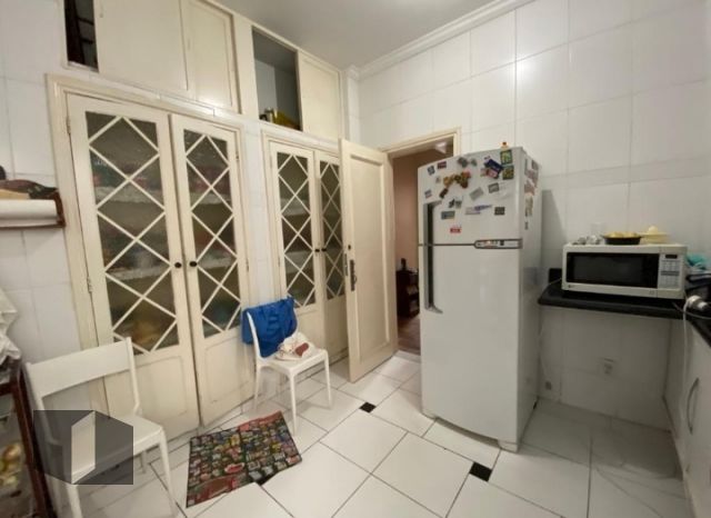 Apartamento à venda com 3 quartos, 140m² - Foto 21