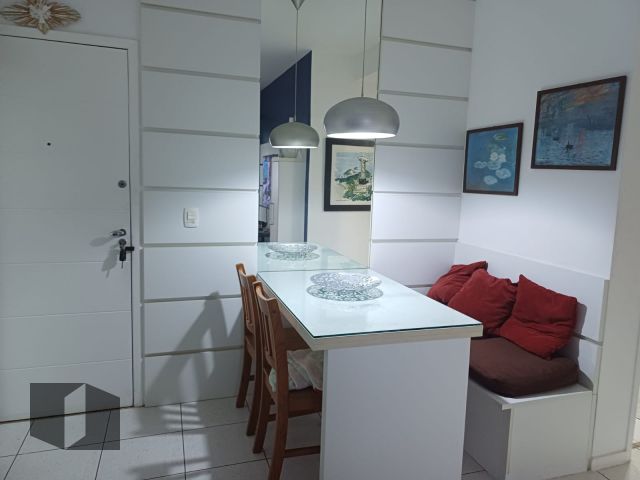 Apartamento à venda com 2 quartos, 63m² - Foto 3