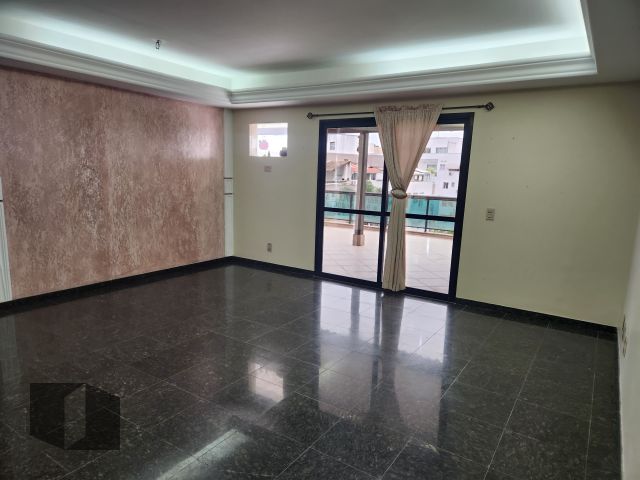 Cobertura à venda com 3 quartos, 332m² - Foto 1