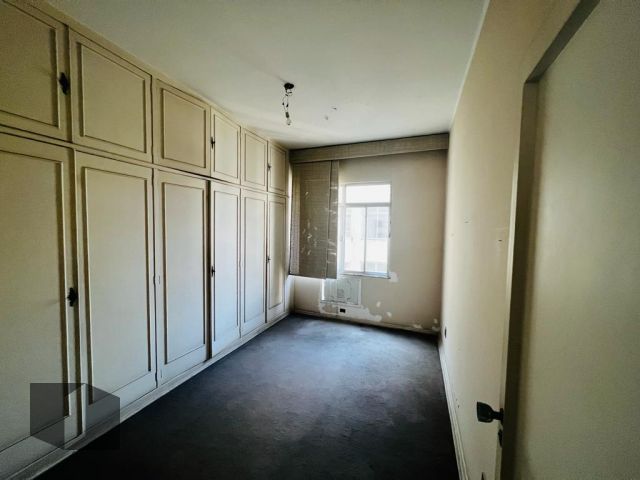 Apartamento à venda com 4 quartos, 170m² - Foto 14