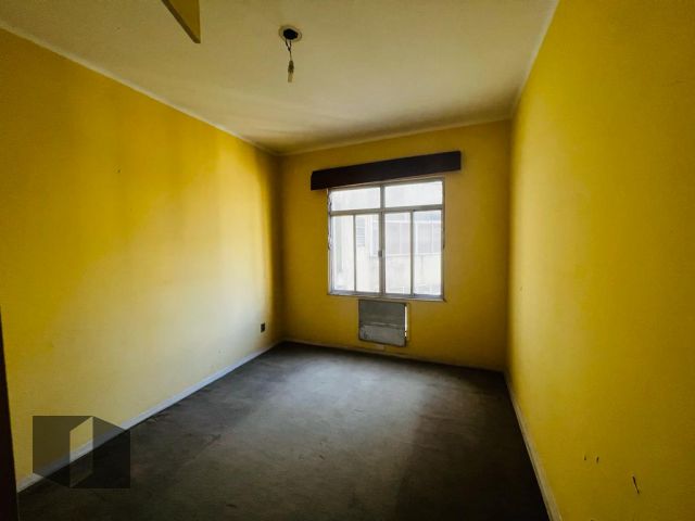 Apartamento à venda com 4 quartos, 170m² - Foto 16