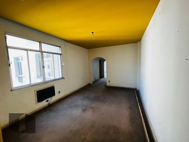 Apartamento à venda com 4 quartos, 170m² - Foto 10