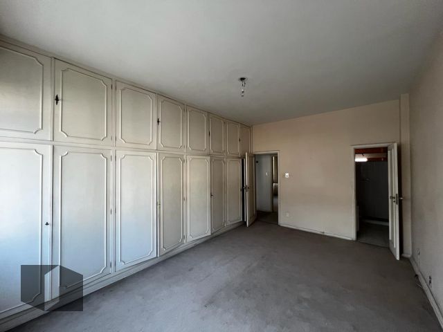 Apartamento à venda com 4 quartos, 170m² - Foto 18